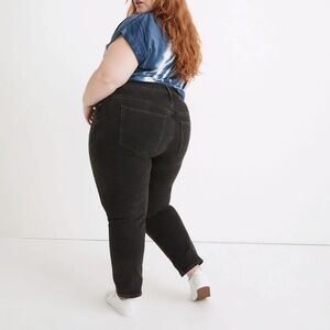 NWT Madewell 26W The Plus Curvy Perfect Vintage Jean - Black